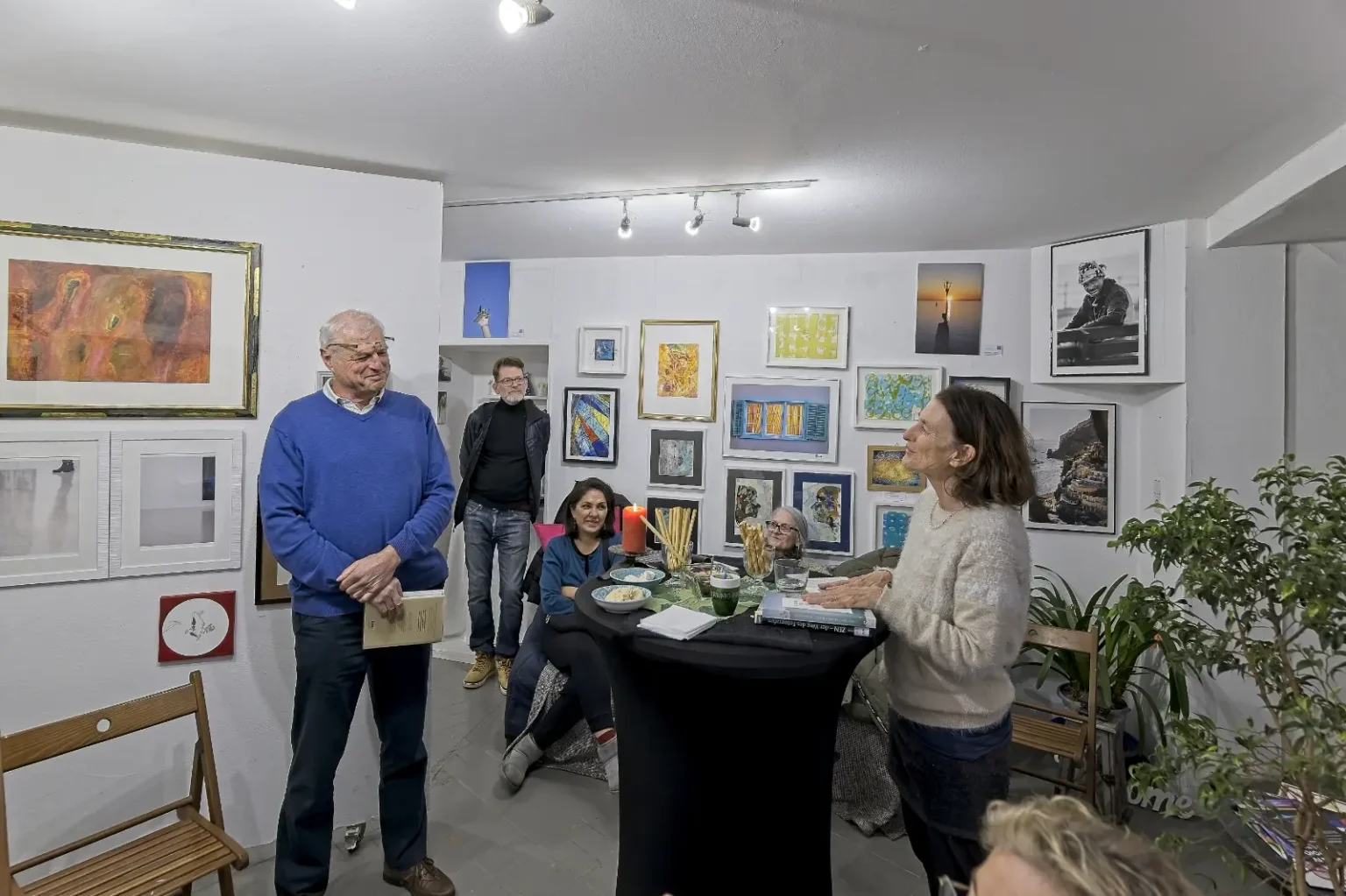 KOIOO Weihnactslesung 2025 02